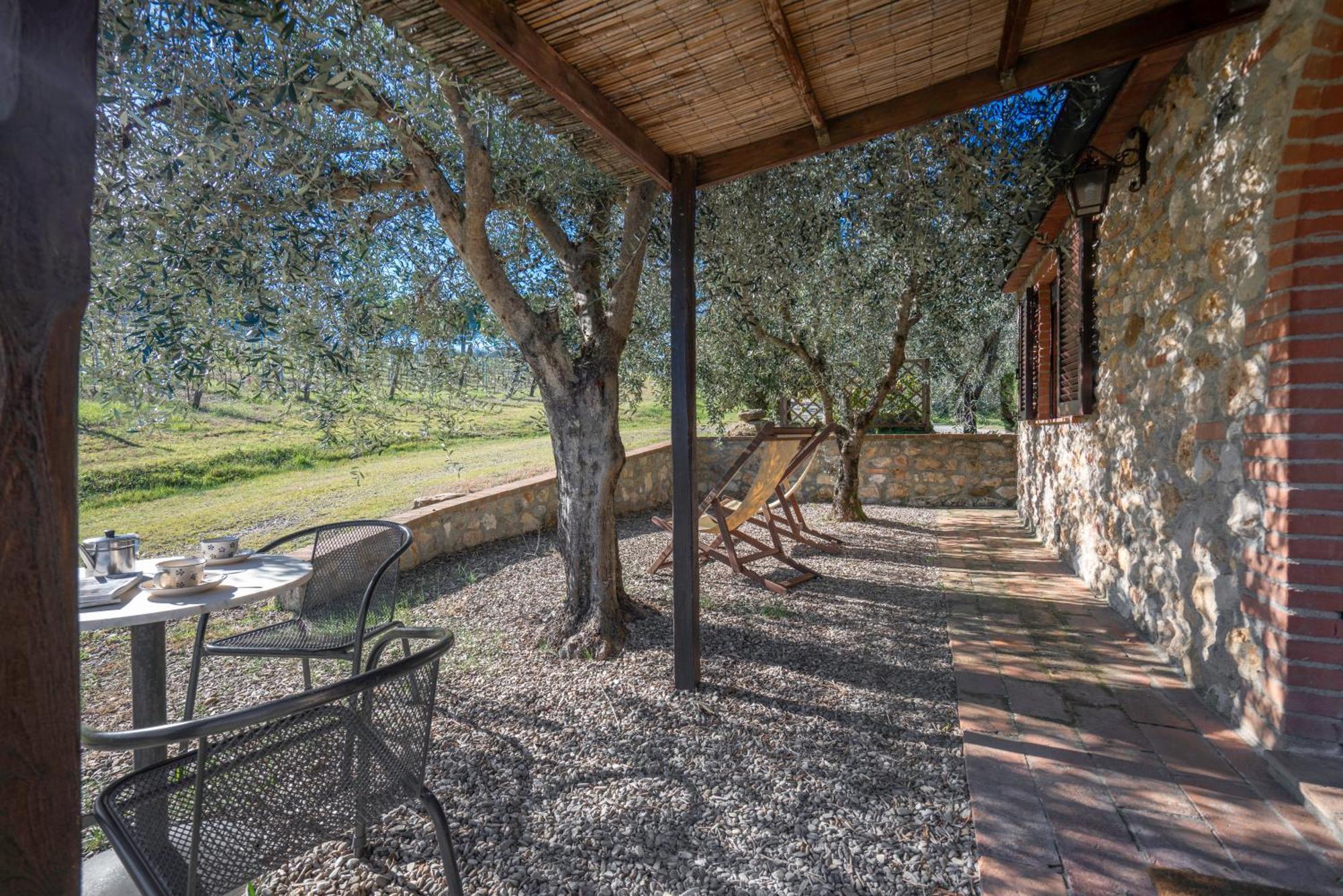 Agriturismo Agresto Apartments, Pool, Siena Hills Casole dʼElsa Exterior foto